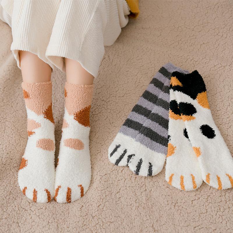 Cozy Cat Lover Socks