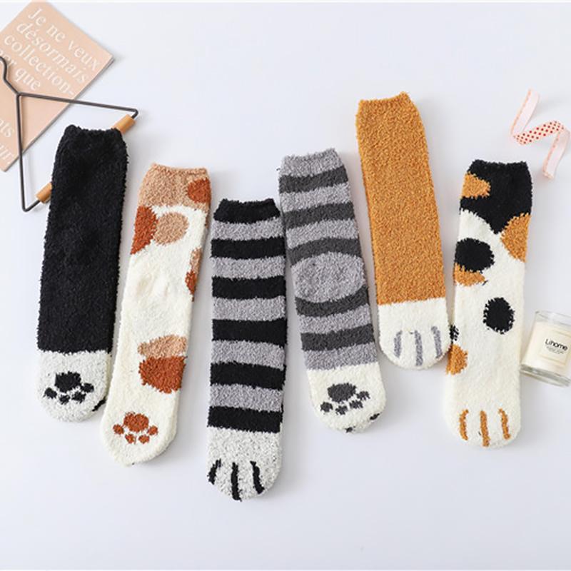 Cozy Cat Lover Socks