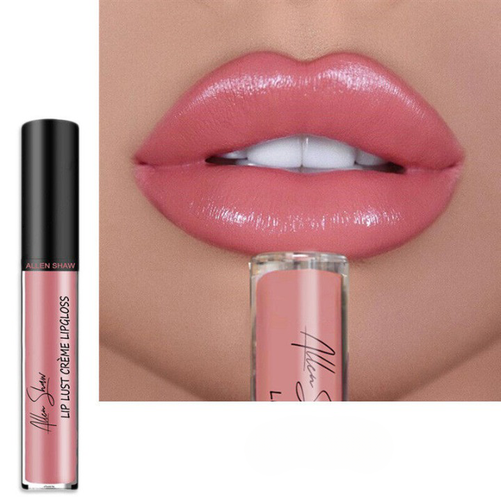 Long-Lasting Hydrating Lip Color