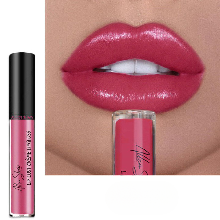 Long-Lasting Hydrating Lip Color