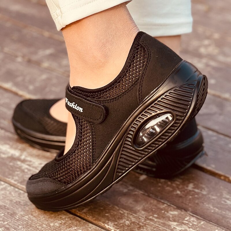 All-Day Comfort Breathable Shoes