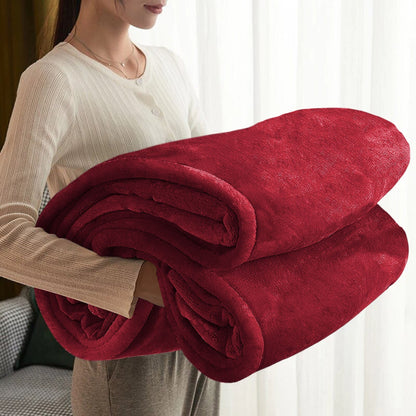 Soft Fleece Luxury Throw: Warm & Hypoallergenic