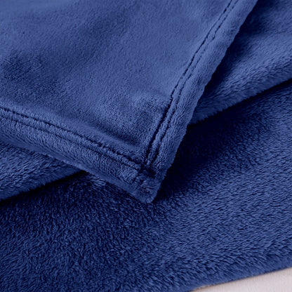 Soft Fleece Luxury Throw: Warm & Hypoallergenic
